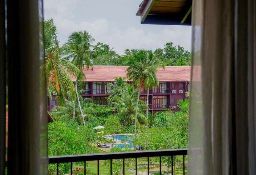 غرفة ديلوكس, Celestia Ayurveda Resort