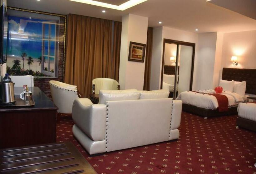 مجموعه ویستا شهر, Madison