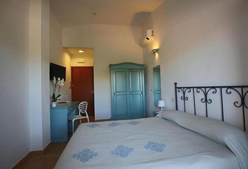 غرفة قياسية, La Smeraldina Resort