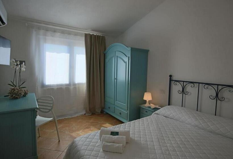 غرفة قياسية, La Smeraldina Resort