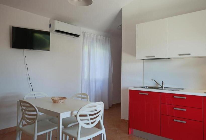 Апартаменты 2 Спальни, La Smeraldina Resort