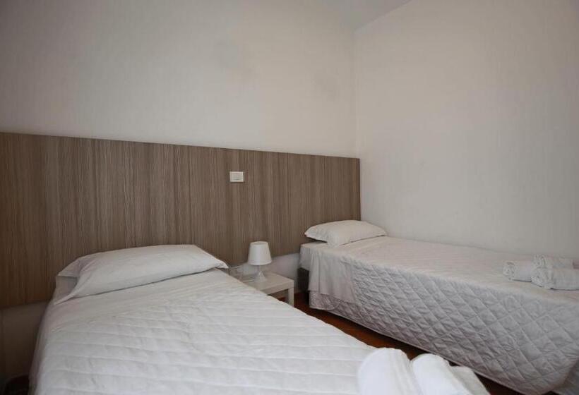 شقة غرفتين, La Smeraldina Resort