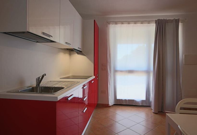 شقة غرفة واحدة, La Smeraldina Resort