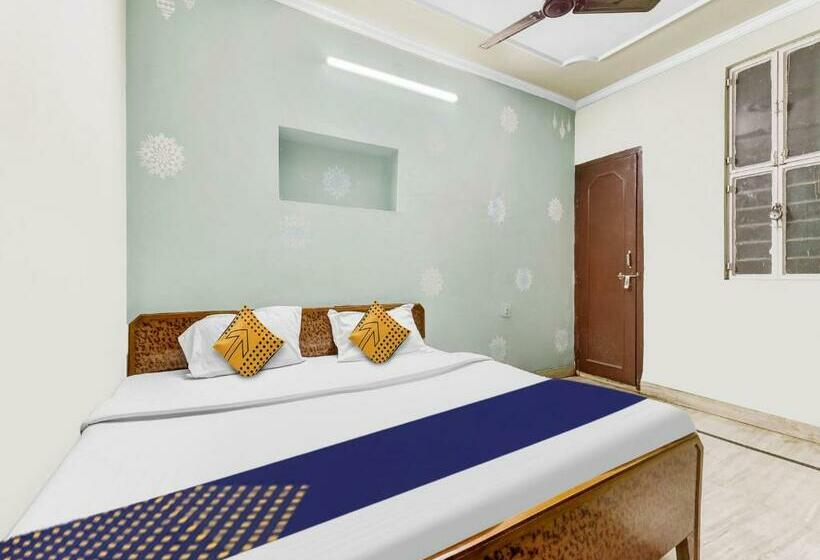 Трехместный Номер Классика, Spot On Hotel Suraj Palace