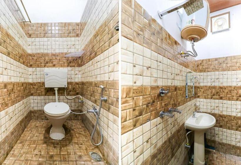 Triple Classic Room, Flagship Rd Residency