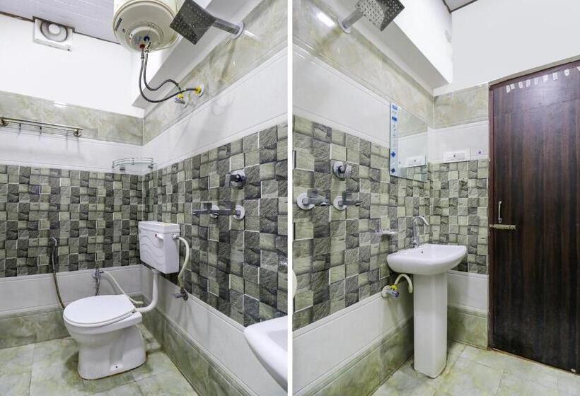 Triple Classic Room, Flagship Rd Residency