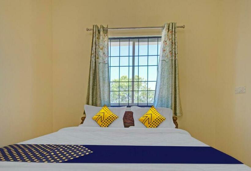 חדר קלאסי לשלושה, Flagship Spg Village Resorts