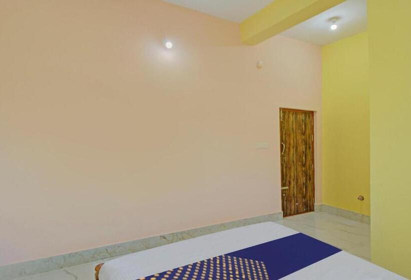 חדר קלאסי לשלושה, Flagship Spg Village Resorts