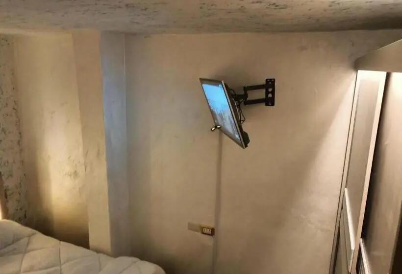 اتاق استاندارد با سرویس بهداشتی مشترک, Hostel ـ Karak Dream