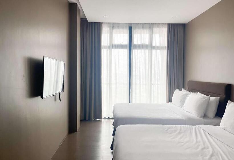 اتاق استاندارد چهارنفره با بالکن, Uphill Baguio Managed By Baguio Terra