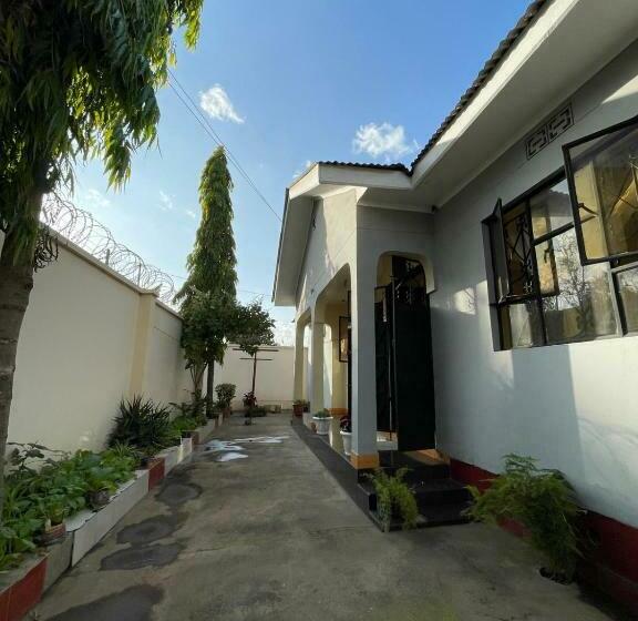 Номер Deluxe, Wonders Hostel