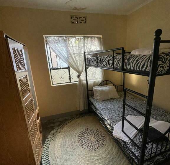 Номер Deluxe, Wonders Hostel