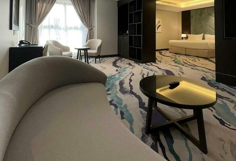 סוויטה נשיאותית, فندق الوتين Alwateen