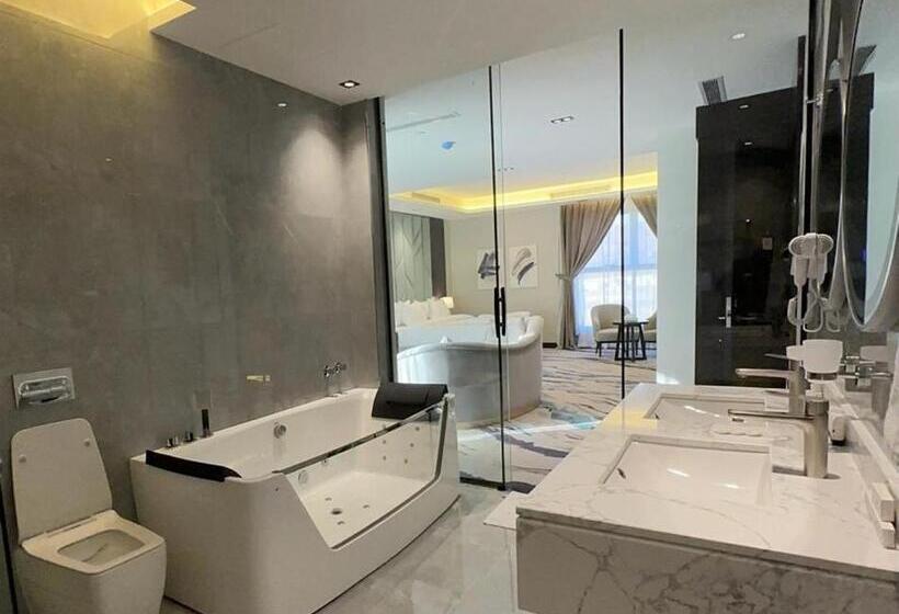 סוויטה עם טרסה, فندق الوتين Alwateen