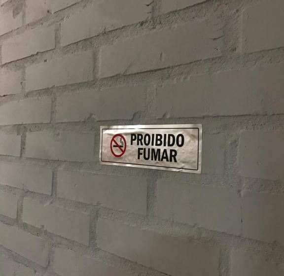 اتاق استاندارد چهار تخته, St. Virginia’s