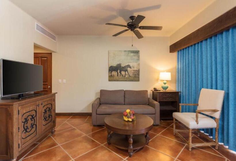 إستوديو سوبيريور, The Club At Hacienda Del Mar