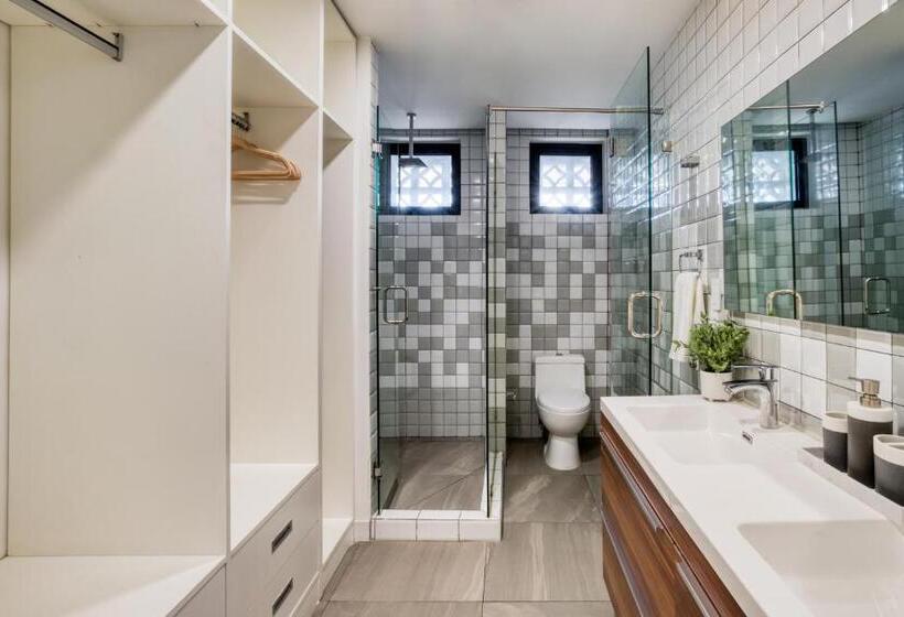 1 Sovrums premiumlägenhet med Balkong, Uliv Revolución Tijuana