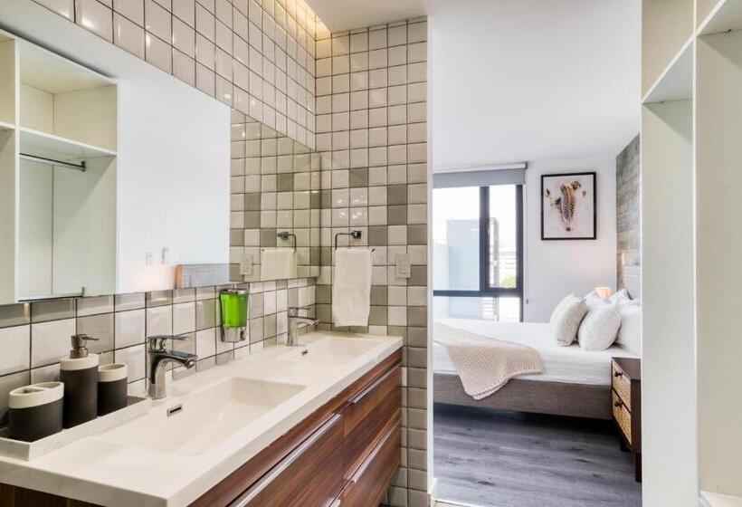 1 Sovrums Lägenhet med Balkong, Uliv Revolución Tijuana