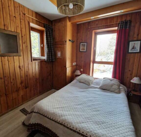 マウンテンビュースタンダードルーム, Le Chalet Pointu De Capucine Chambre D Hote Arcs 1600