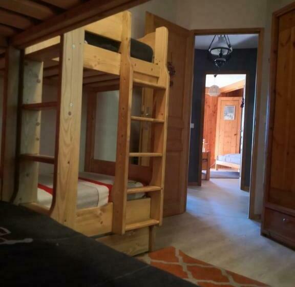 スタンダード４人部屋, Le Chalet Pointu De Capucine Chambre D Hote Arcs 1600
