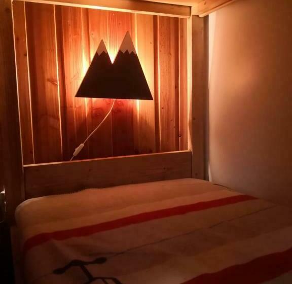 スタンダード４人部屋, Le Chalet Pointu De Capucine Chambre D Hote Arcs 1600