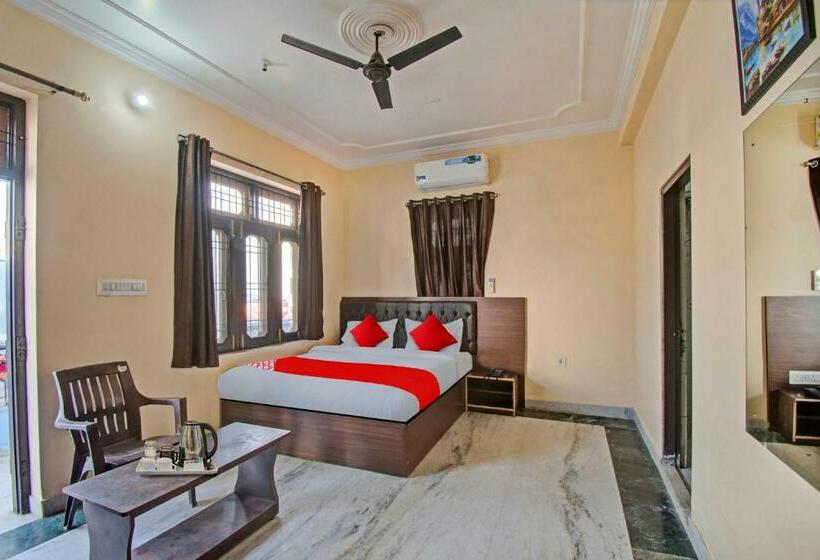 اتاق کلاسیک سه تخته, Flagship Hotel Elite Inn