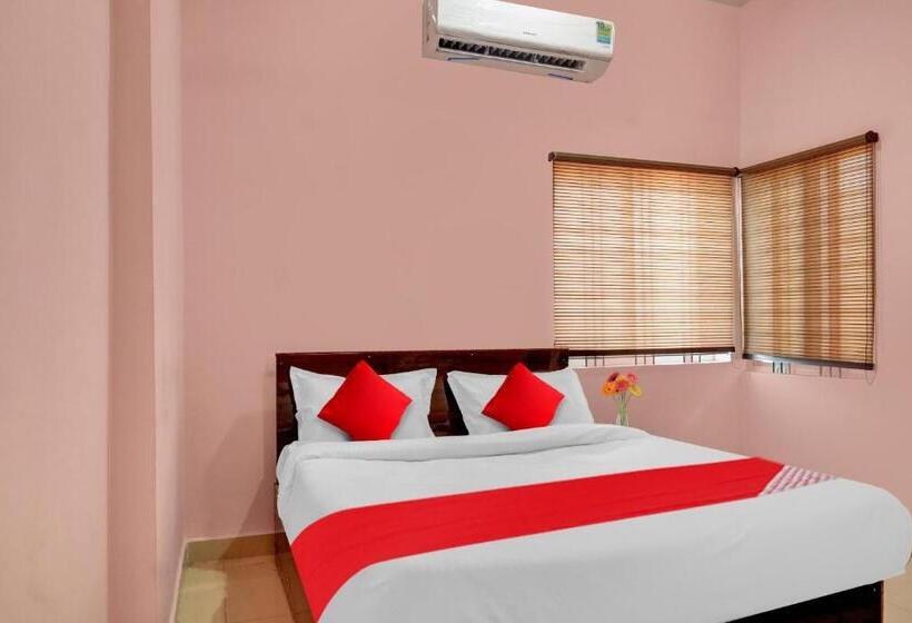 Трехместный Номер Классика, Flagship Hotel Rudram