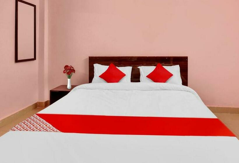 트리플 클래식 룸, Flagship Hotel Rudram