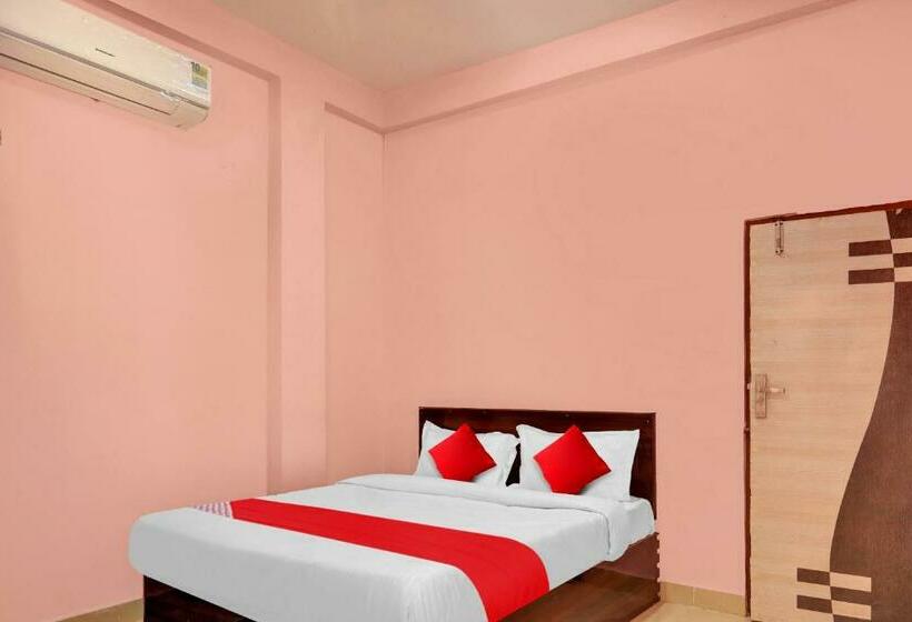 Трехместный Номер Классика, Flagship Hotel Rudram