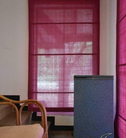 חדר דלוקס לשלושה, Villa Jay