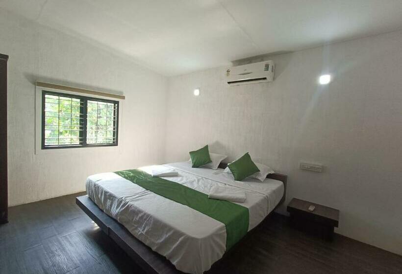Номер Deluxe Вид на Сад, Misty Ghats Resort