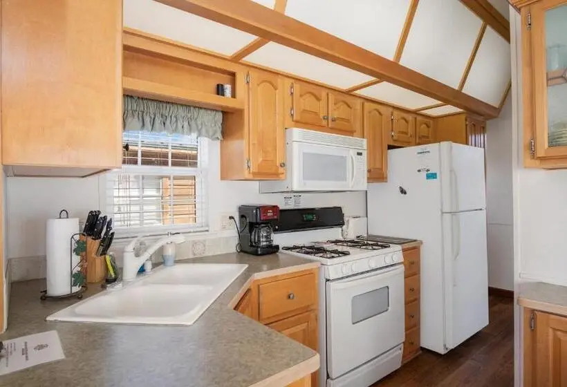 Standard-huone, River Run Park Model Cabin On Guadalupe