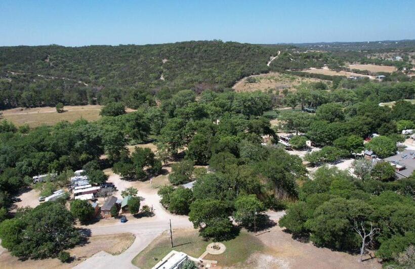 Pokój Standard, River Run Park Model Cabin On Guadalupe