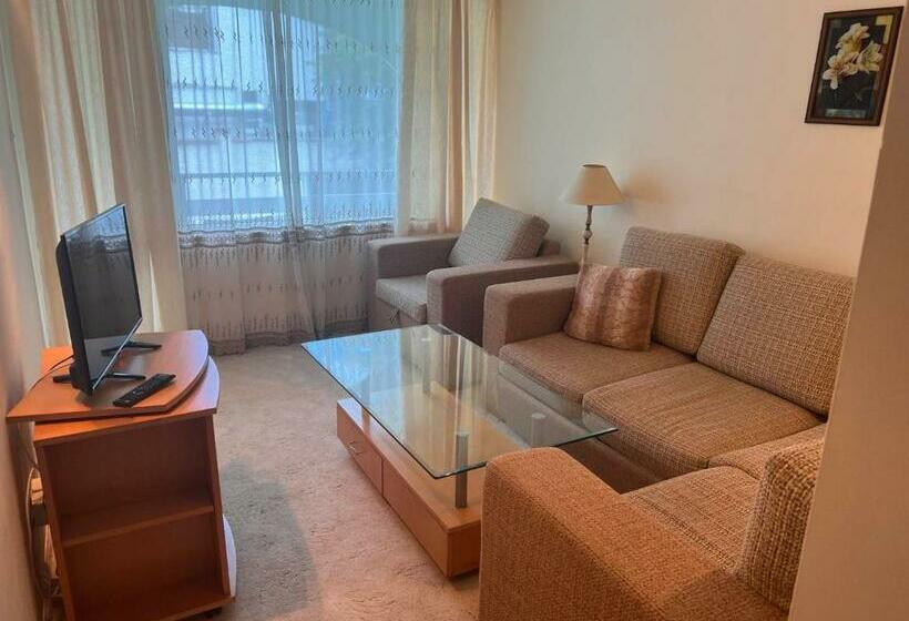 スイート（家族用）, хотел диамант Hotel Diamond