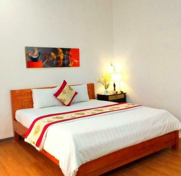 اتاق استاندارد با بالکن, Golden