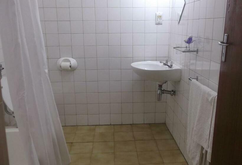 Standart Oda, Keimoes