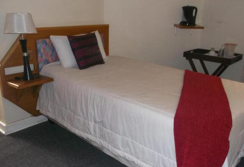 Standart Tek Kişilik Oda, Keimoes