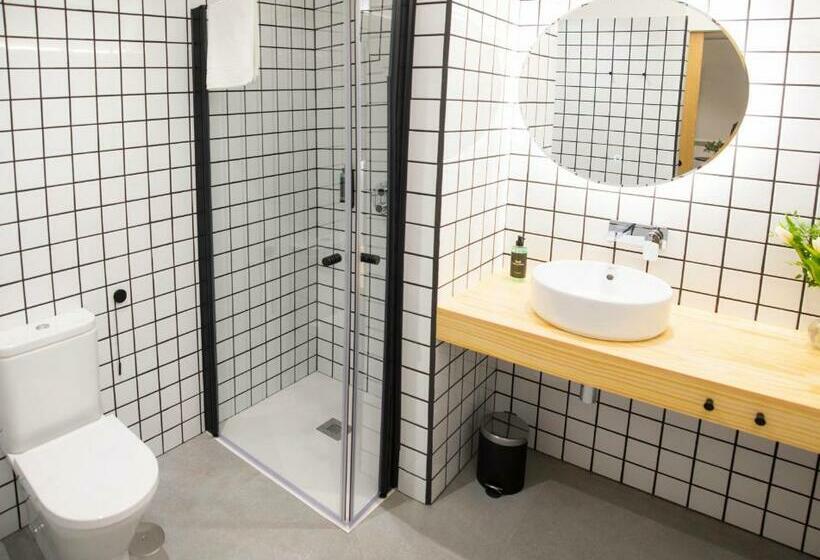 スタンダードルーム, Kalidas Hostel Suites