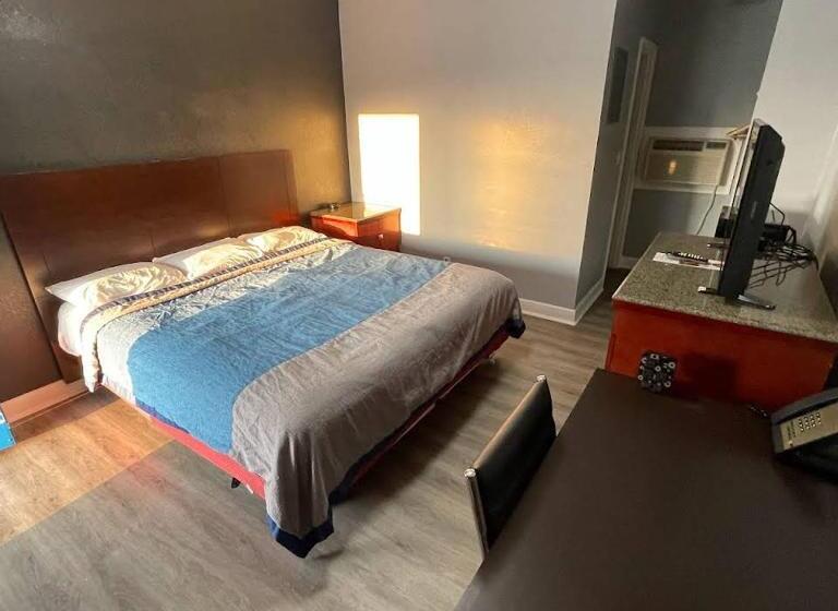 اتاق استاندارد یک نفره, Reed Motel Nashville