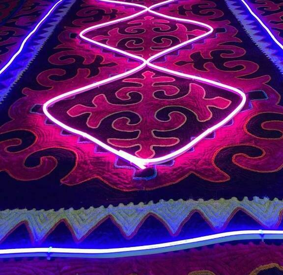 تختخواب در اتاق مشترک, Ayla Hostel