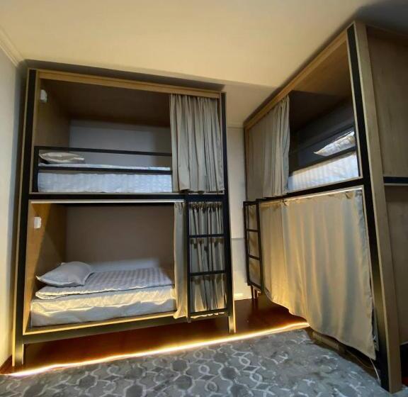 מיטה בחדר משותף, Ayla Hostel