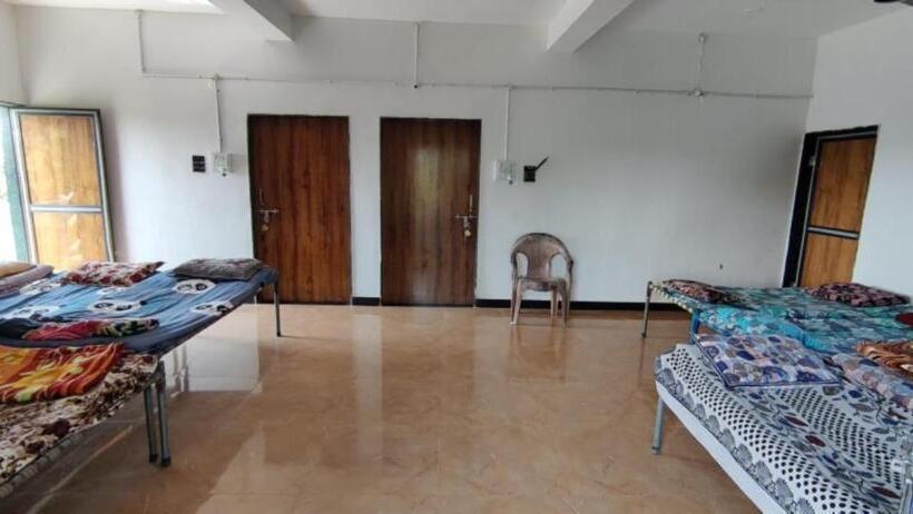 豪华家庭房间, Gokul Farm House