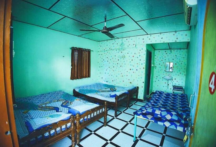 豪华园景房, Gokul Farm House