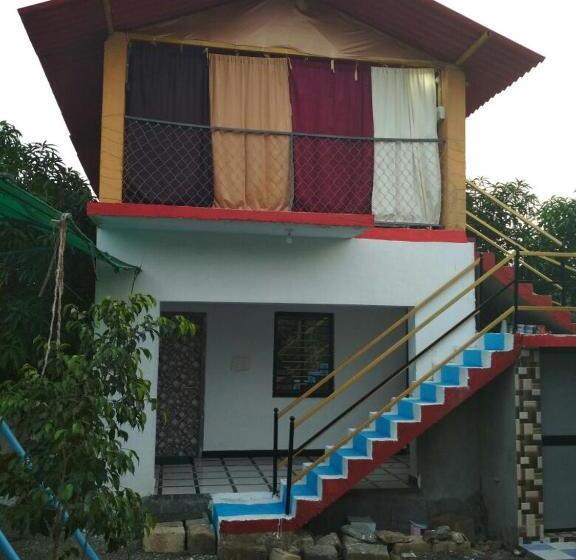 豪华房间, Gokul Farm House