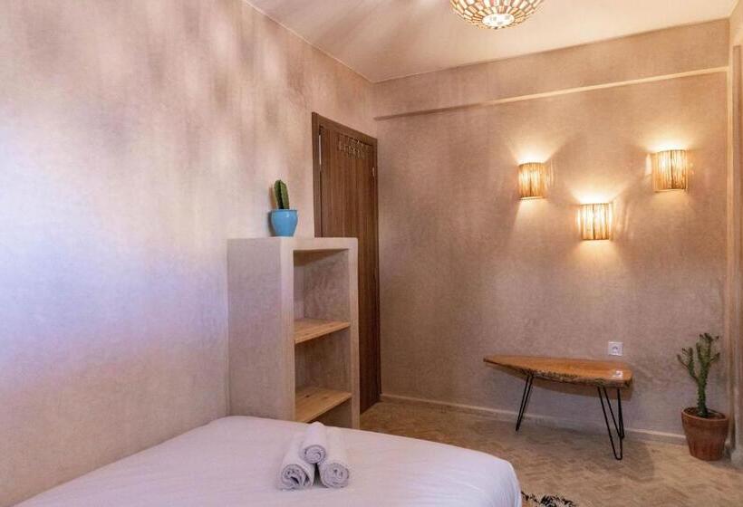 غرفة قياسية, Surf&sound