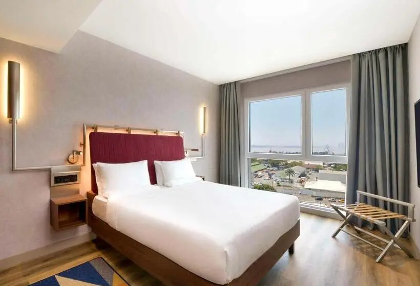 اتاق استاندارد با چشمانداز رودخانه, Novotel Kinshasa La Gombe