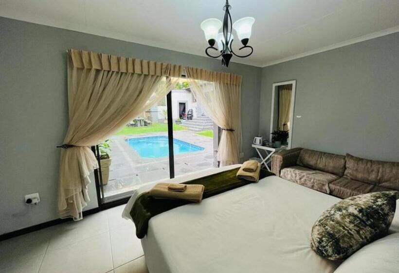 标准间, Bloubrak   Stone Haven 3