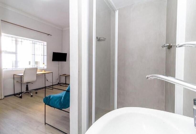 חדר קומפורט, Aircommodation Guesthouse