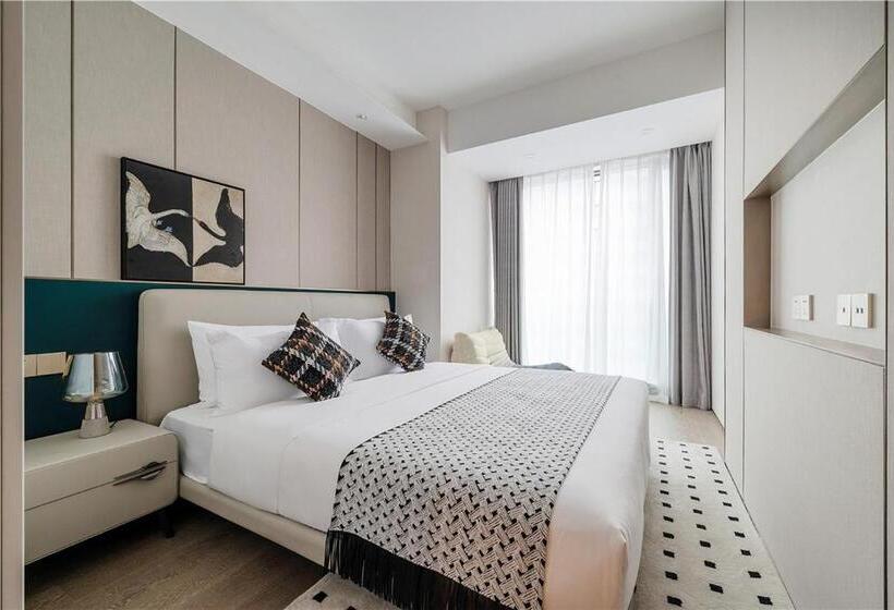 スーペリアースイート, Cres Asia Residence