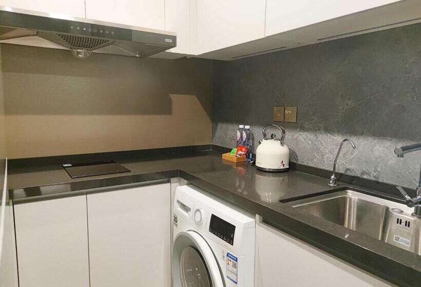 スイート, Cres Asia Residence